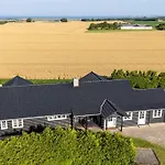 Дом отдыха Luxury With Limfjord View - By Traum Spottrup